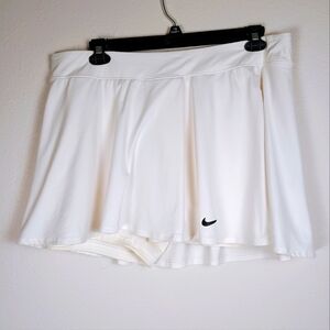 Nike Dri-Fit Athletic Tennis Skirts with Built-in Shorts | Size 2X | White